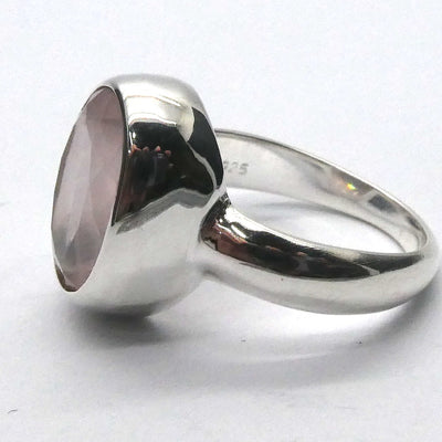 Rose Quartz Gemstone Ring | Faceted Oval | Madagascar Material | 925 Sterling Silver | US Size 7.5 | AUS Size O1/2 | Star Stone Taurus Libra  | Genuine Gemstones from Crystal Heart Melbourne since 1986