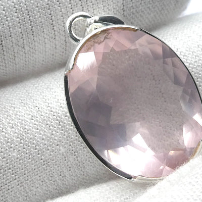 Rose Quartz Gemstone Ring | Cabochon Oval |Clear  Madagascar Material | 925 Sterling Silver | Star Stone Taurus Libra  | Genuine Gemstones from Crystal Heart Melbourne since 1986