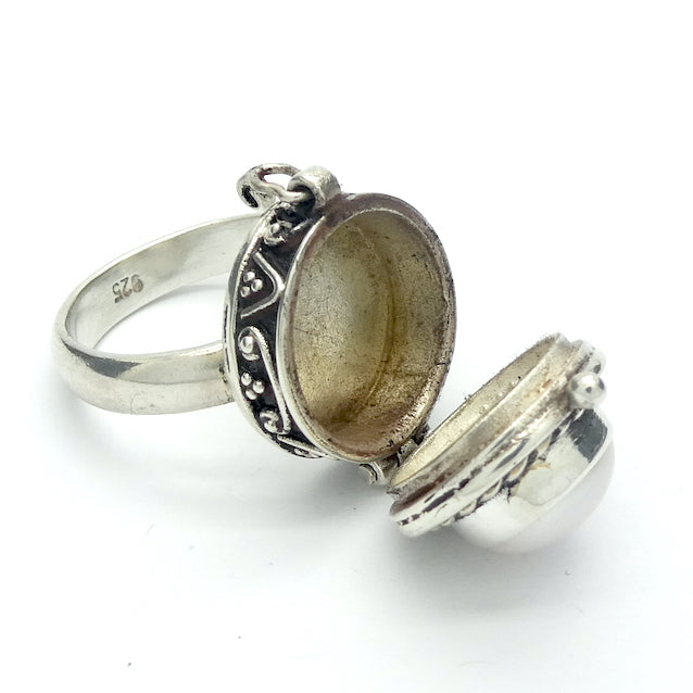Freshwater Pearl Poison Ring | Secret Compartment | 925 Sterling Silver | US Size 7.5 or 9.5 | Genuine Gems from Crystal Heart Melbourne Australia since 1986