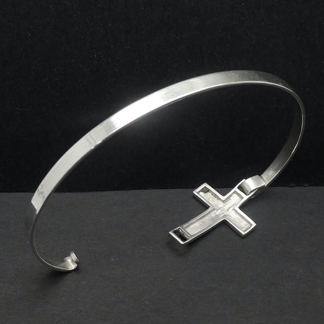 Bracelet Bangle with Invisible  Clasp | 925 Sterling Silver | Empowering Christian Cross Symbol | Crystal Heart Melbourne Australia since 1986