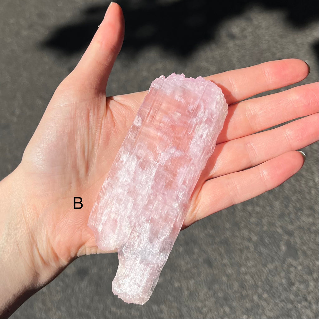Kunzite Natural Crystal | Gem Quality | Excellent Clarity & Color | Natural terminations | Wisdom of the Heart | Taurus Scorpio Leo | Crystal heart Melbourne Australia since 1986