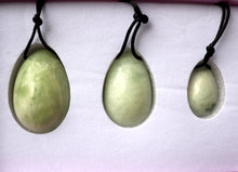 Load image into Gallery viewer, Yoni Eggs Sets | Rose Quartz | Amethyst |  Jade |  Bian Stone | Kegel Exercise |Crystal Heart Melbourne Australia since 1986
