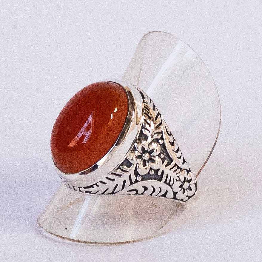Carnelian Cabochon Ring | 925 Sterling Silver | US Size 8 | Simple Strong Setting | Consistent Color | Creativity Focus | Cancer Leo Taurus | Crystal Heart since 1986