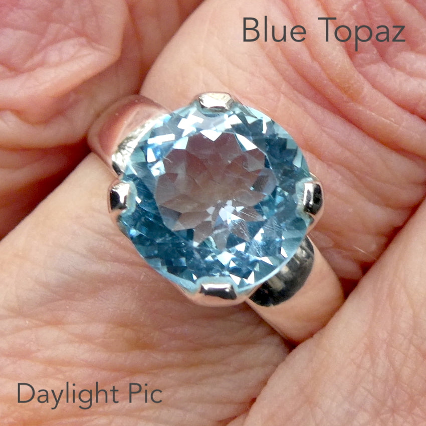 Blue Topaz Ring, Cushion Cut, US Size 6 ,7 or 8.  925 Silver g2