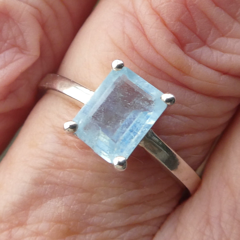 Aquamarine Ring, Faceted Oblong, 925 Sterling Silver