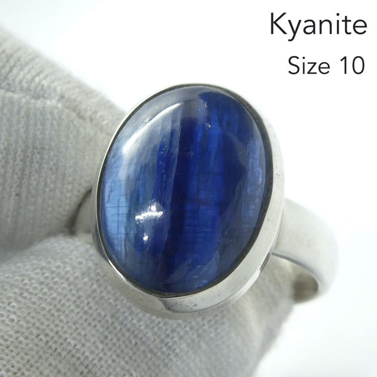 Blue Kyanite Ring, Oval Cabochon, 925 Sterling Silver