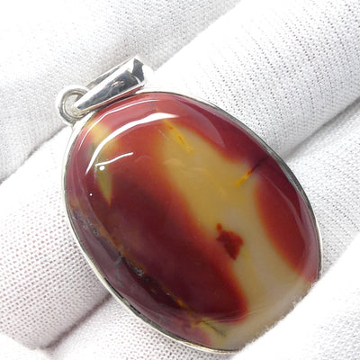 Carnelian Agate Pendant | Oval Cabochon | Organic patterning | 925 Sterling Silver | Good Colour & translucency | Crystal Heart Melbourne Australia est 1986 |