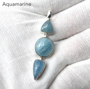 Aquamarine Pendant, 3 Cabochons dangling in line, 925 Silver, kt1
