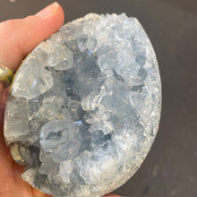 Load image into Gallery viewer, Celestite Cluster, Egg Shape, Sky Blue 2