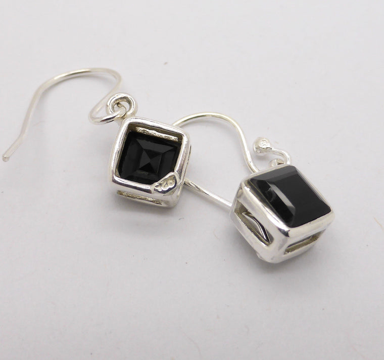 E/R Petite Onyx