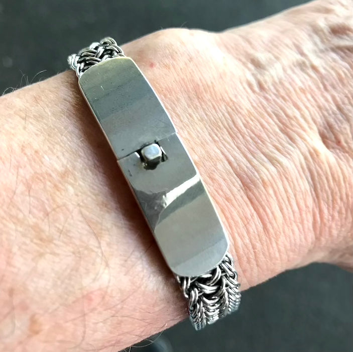 Silver shop bracelets melbourne