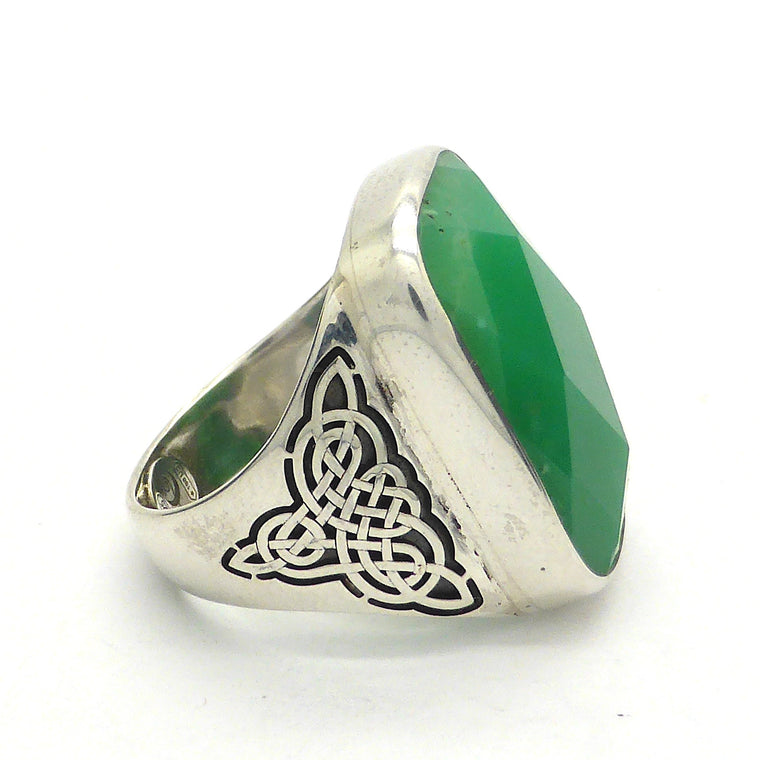Chrysoprase Ring, Celtic Knotwork, 925 Silver