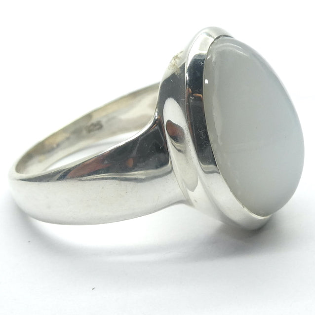 Moonstone Ring | Oval Cabochon | Polished to emphasise the cats eye chatoyancy | US Size 9  | Aus Size R1/2 | 925 Sterling Silver |  Cancer Libra Scorpio Stone | Genuine Gems from Crystal Heart Melbourne Australia 1986