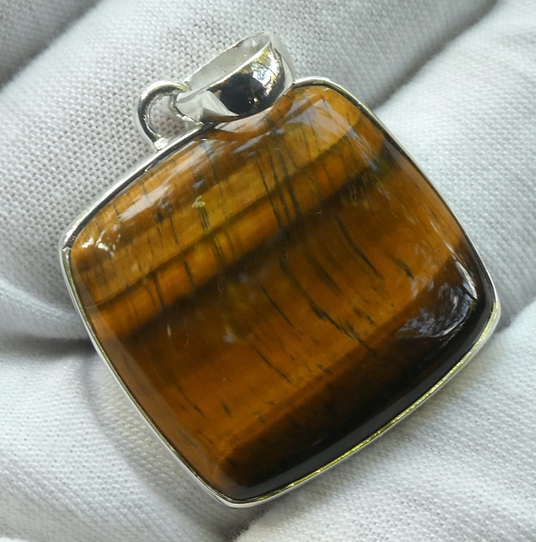 Tiger Eye Pendant, Square Cabochon, 925 Silver s1