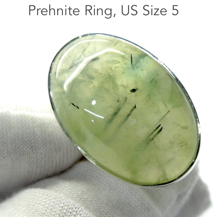 Prehnite Ring, Cabachon Oval, 925 Silver s2
