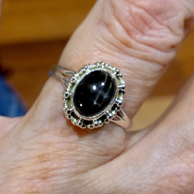Black Star Sapphire Ring, Cabochon Oval, 925 Silver, KS