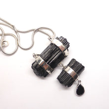 Load image into Gallery viewer, Tourmaline Necklace with Black Raw Crystals, 925 Silver kt