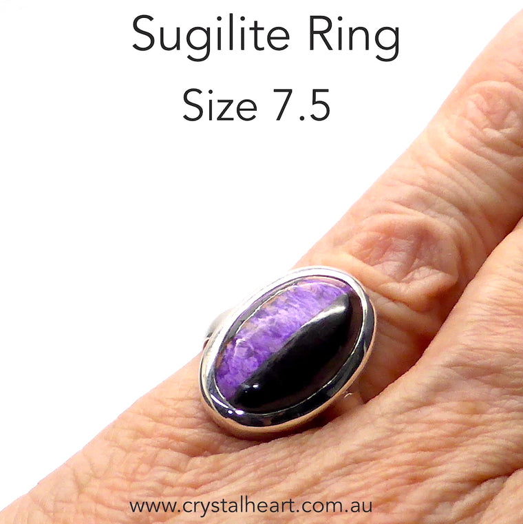 Sugilite (Luvulite) Ring, Oval Cab,  925 Silver p1